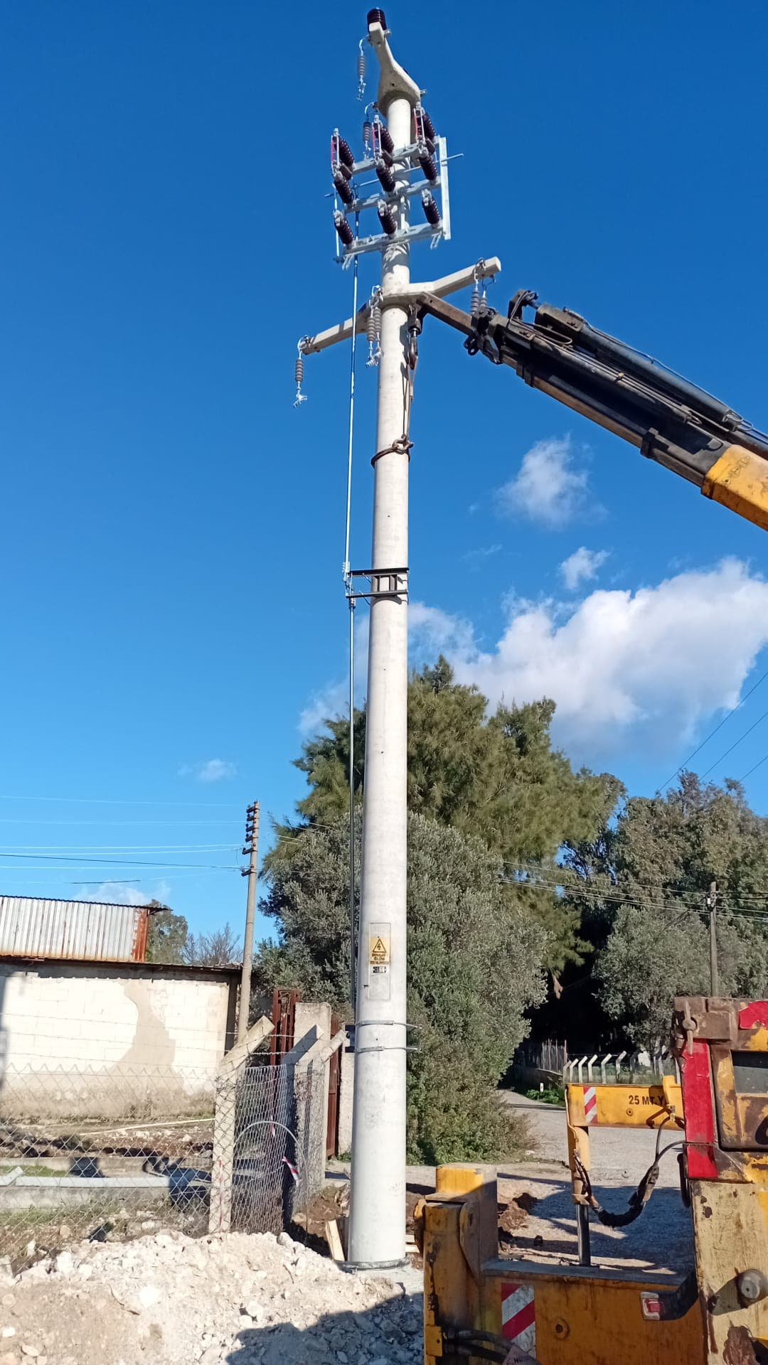 Grafen Elektrik Mühendislik saha ekibi - Urla OG nakil hattı